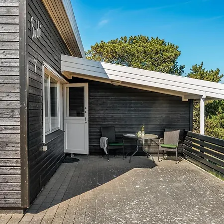 Holiday home Aiden - 650m From The Sea By Interhome *